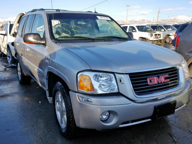 1GKDT13S452314343 - 2005 GMC ENVOY SILVER photo 1