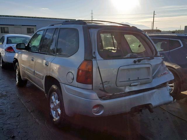 1GKDT13S452314343 - 2005 GMC ENVOY SILVER photo 3