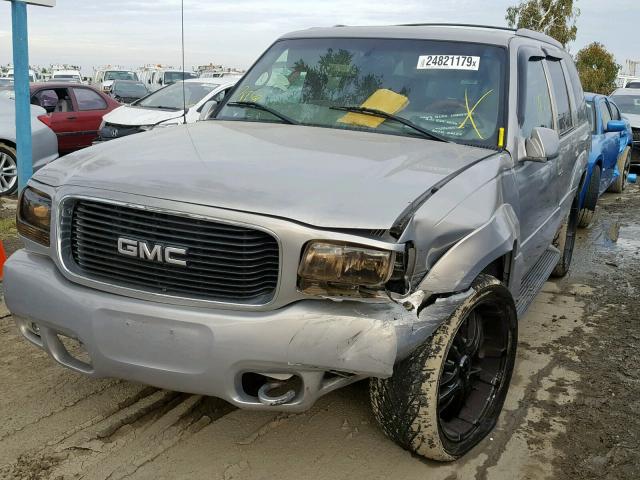 1GKEK13R5YR165537 - 2000 GMC YUKON DENA SILVER photo 2