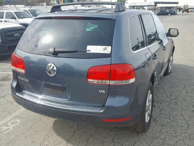 WVGZG77L85D026613 - 2005 VOLKSWAGEN TOUAREG 3. GRAY photo 4