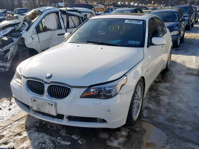 WBANF33597CW69290 - 2007 BMW 525 XI WHITE photo 2