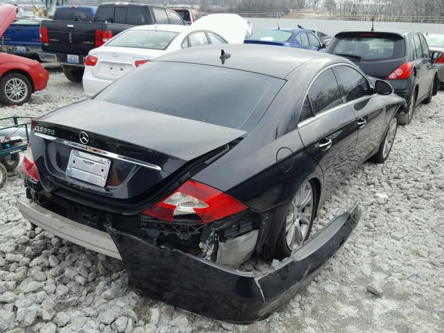 WDDDJ72X08A126856 - 2008 MERCEDES-BENZ CLS 550 BLACK photo 4