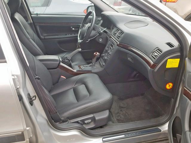 YV1TS92D921252137 - 2002 VOLVO S80 SILVER photo 5