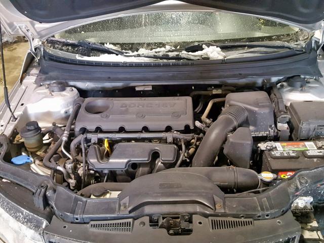 KNAFU6A26A5264035 - 2010 KIA FORTE EX SILVER photo 7