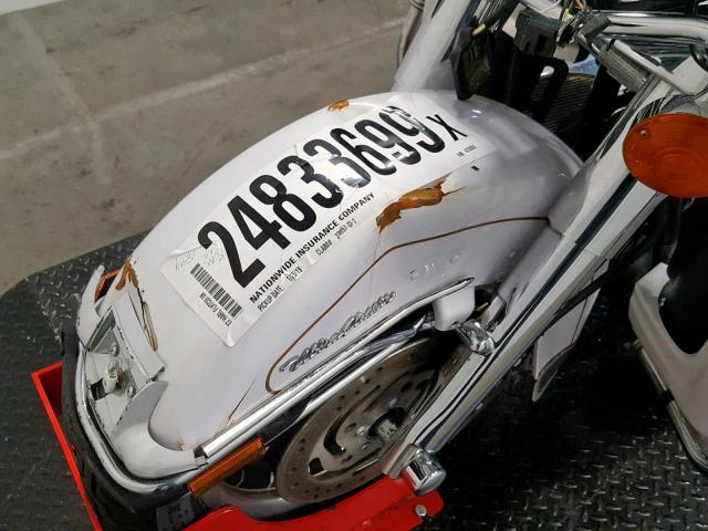 1HD1FC4137Y620083 - 2007 HARLEY-DAVIDSON FLHTCUI WHITE photo 10
