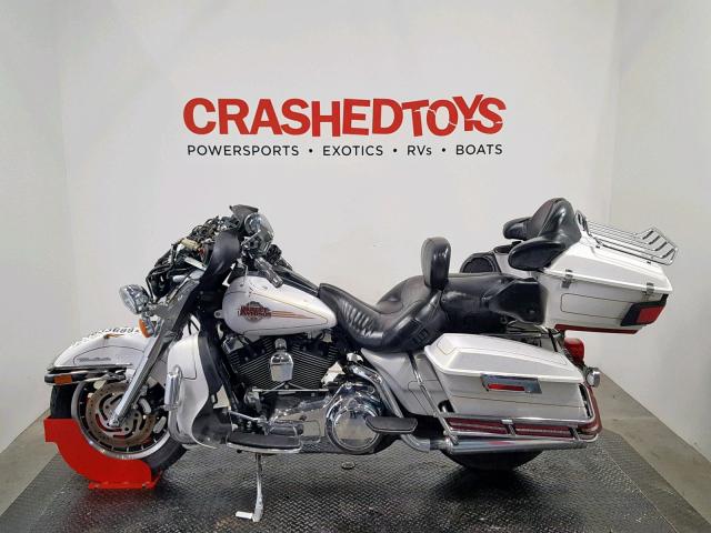 1HD1FC4137Y620083 - 2007 HARLEY-DAVIDSON FLHTCUI WHITE photo 3