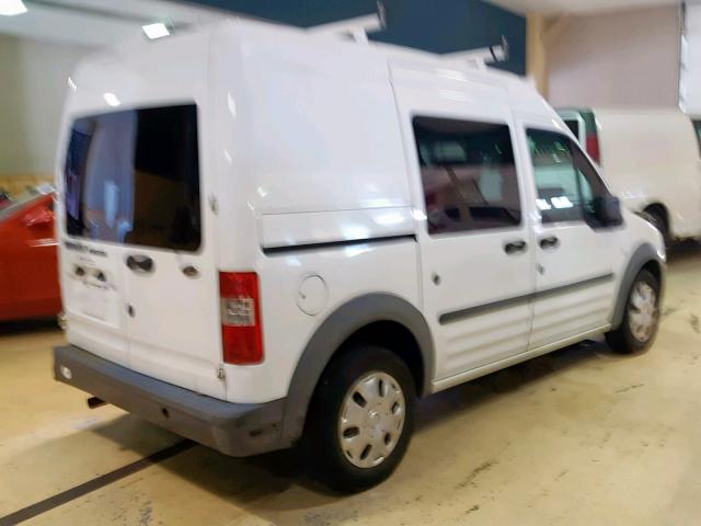 NM0LS6AN0AT009900 - 2010 FORD TRANSIT CO WHITE photo 4