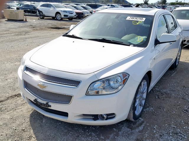 1G1ZK57748F244737 - 2008 CHEVROLET MALIBU LTZ WHITE photo 2