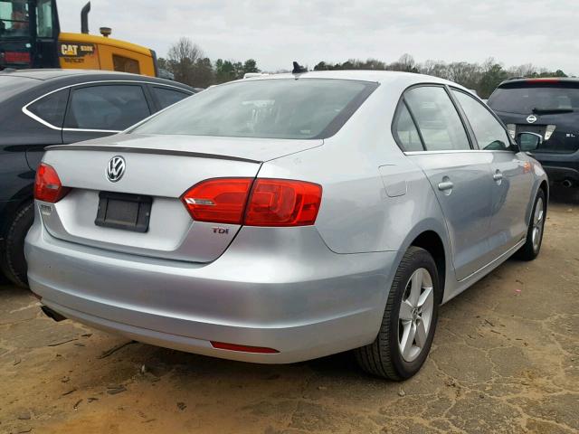 3VWLL7AJ0DM200610 - 2013 VOLKSWAGEN JETTA TDI SILVER photo 4