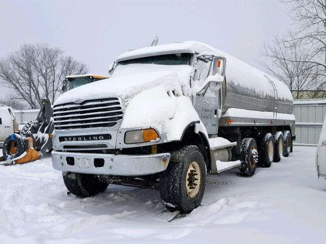 2FZHAZCV05AU92118 - 2005 STERLING TRUCK LT 9500 GRAY photo 2