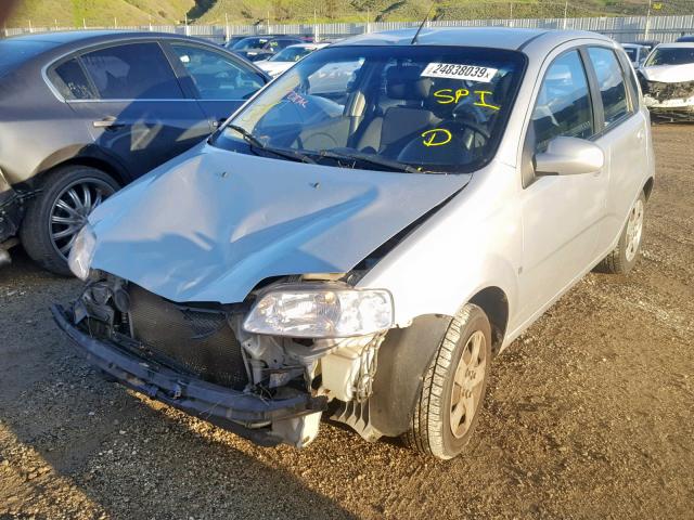 KL1TD66668B253511 - 2008 CHEVROLET AVEO BASE Күміс фото 2