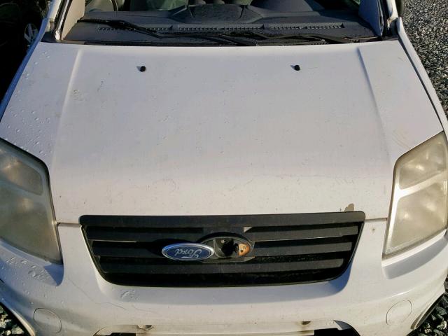 NM0LS7BN7BT046304 - 2011 FORD TRANSIT CO WHITE photo 7