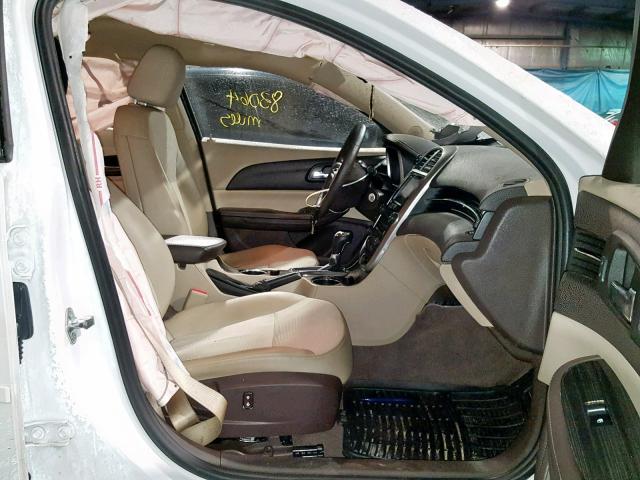 1G11C5SL5FU124520 - 2015 CHEVROLET MALIBU 1LT WHITE photo 5