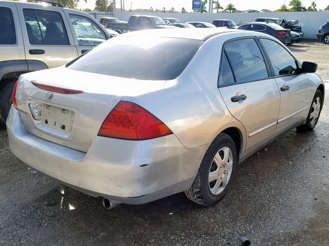 1HGCM56116A155126 - 2006 HONDA ACCORD VAL SILVER photo 4