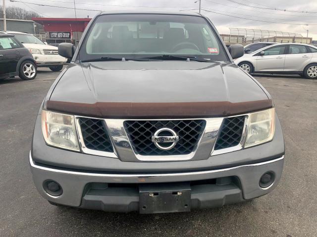 1N6AD06W05C425984 - 2005 NISSAN FRONTIER K GRAY photo 6