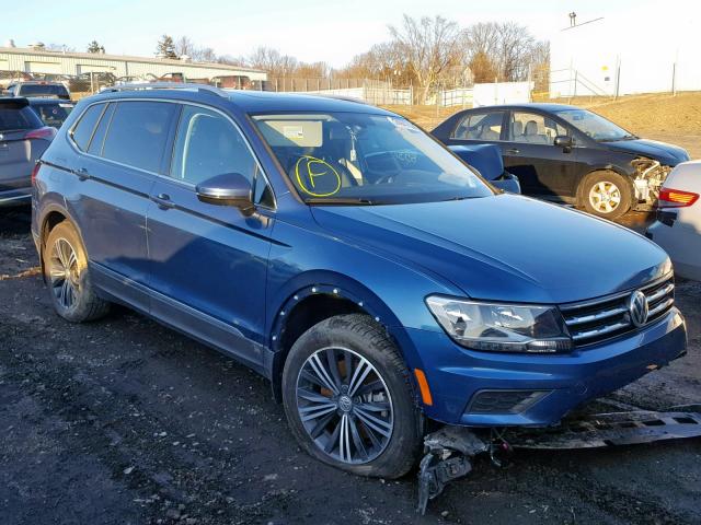 3VV2B7AX6JM098863 - 2018 VOLKSWAGEN TIGUAN SE BLUE photo 1