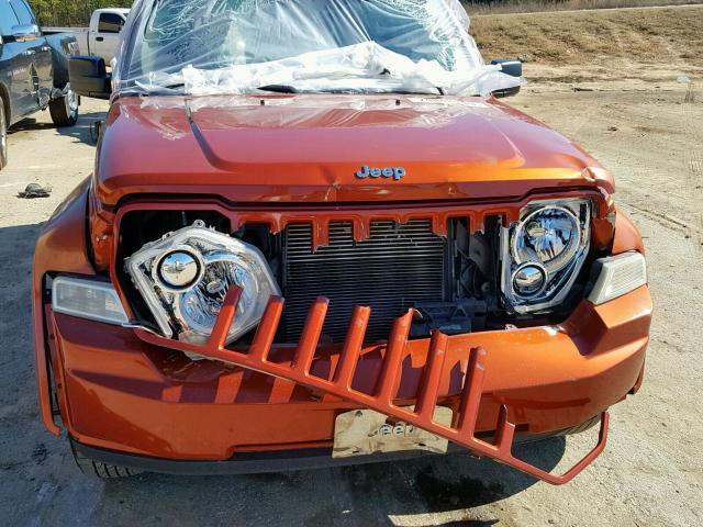 1J8GP28K99W527811 - 2009 JEEP LIBERTY SP ORANGE photo 9