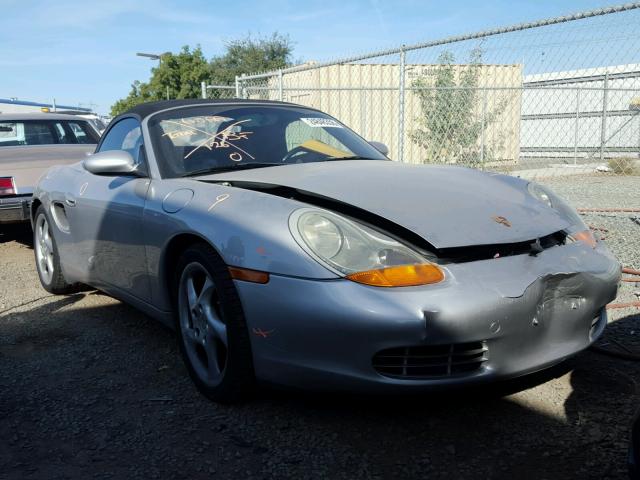 WP0CA29871U625732 - 2001 PORSCHE BOXSTER SILVER photo 1