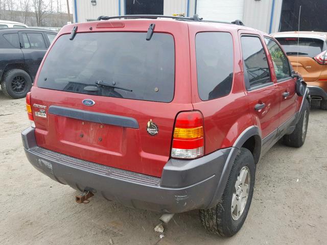 1FMYU93133KC98922 - 2003 FORD ESCAPE XLT RED photo 4