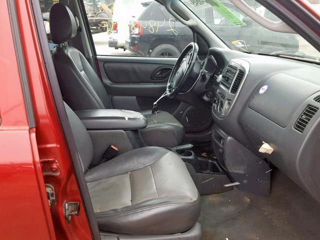 1FMYU93133KC98922 - 2003 FORD ESCAPE XLT RED photo 5