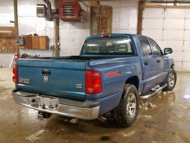 1D7HW48N06S709507 - 2006 DODGE DAKOTA QUA BLUE photo 4