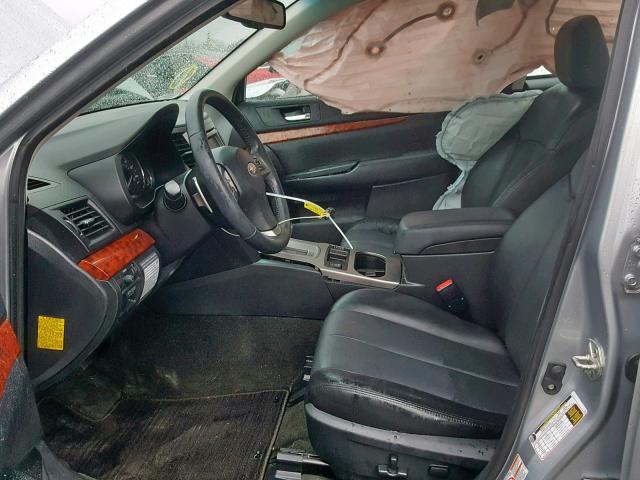 4S3BMBK62C3038116 - 2012 SUBARU LEGACY 2.5 SILVER photo 5