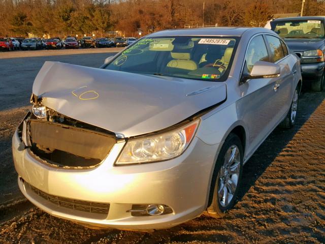 1G4GC5EG2AF116626 - 2010 BUICK LACROSSE C SILVER photo 2