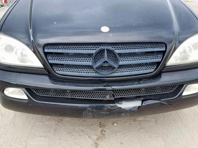 4JGAB54E32A365718 - 2002 MERCEDES-BENZ ML 320 BLACK photo 9