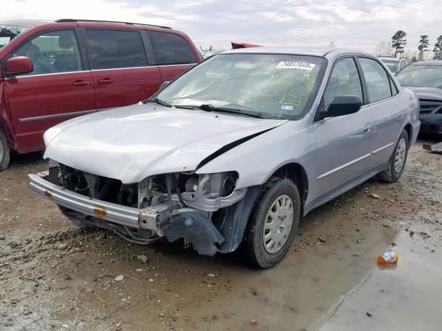 1HGCF86641A101593 - 2001 HONDA ACCORD VAL SILVER photo 2