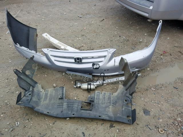 1HGCF86641A101593 - 2001 HONDA ACCORD VAL SILVER photo 9