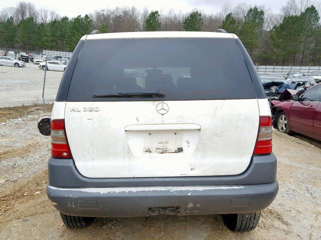 4JGAB54E7XA139124 - 1999 MERCEDES-BENZ ML 320 WHITE photo 9