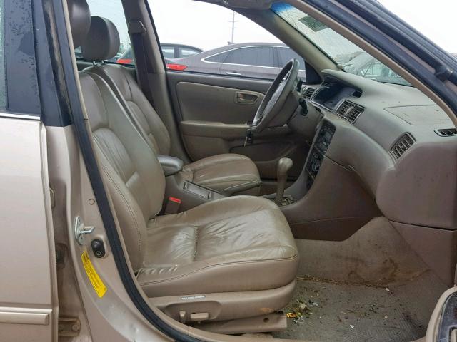 4T1BF28K9XU082379 - 1999 TOYOTA CAMRY LE GOLD photo 5
