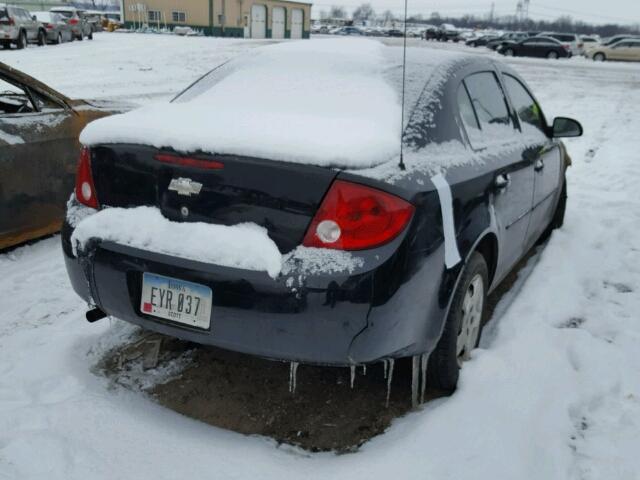 1G1AK52F857513873 - 2005 CHEVROLET COBALT BLACK photo 4