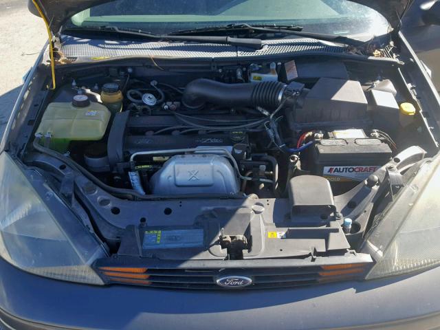 3FAFP37334R121401 - 2004 FORD FOCUS ZX5 GRAY photo 7