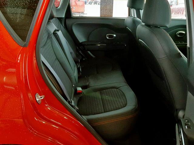 KNDJX3AA3J7592138 - 2018 KIA SOUL ! RED photo 6