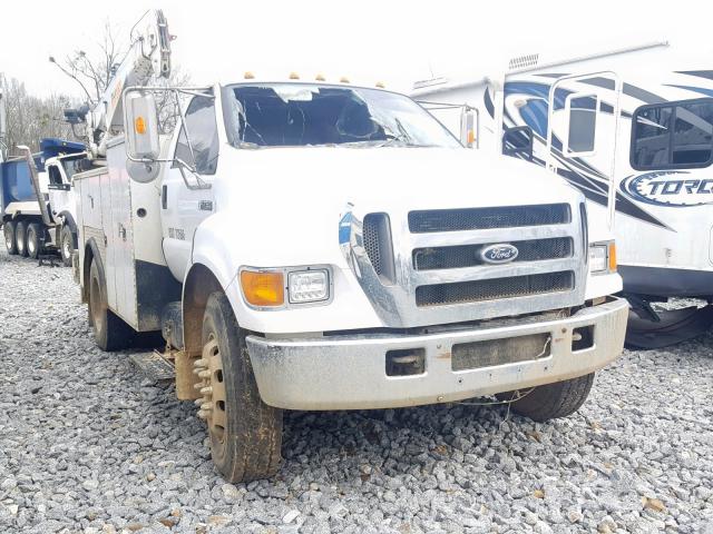 3FRNF75H15V149871 - 2005 FORD F750 SUPER WHITE photo 1