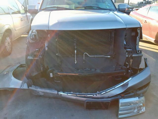 5LMFU27578LJ13796 - 2008 LINCOLN NAVIGATOR Күміс фото 9