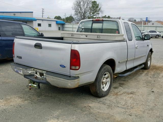1FTDX17W6VNC16975 - 1997 FORD F150 SILVER photo 4