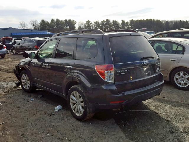 JF2SHAFC5DH408611 - 2013 SUBARU FORESTER L BLUE photo 3