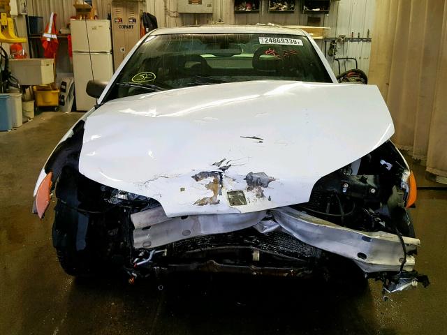 1G8AM12F84Z169517 - 2004 SATURN ION LEVEL WHITE photo 9