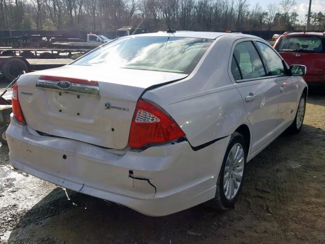 3FADP0L35AR302555 - 2010 FORD FUSION HYB WHITE photo 4