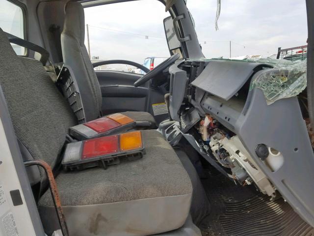 JALE5W163E7900420 - 2014 ISUZU NQR WHITE photo 5