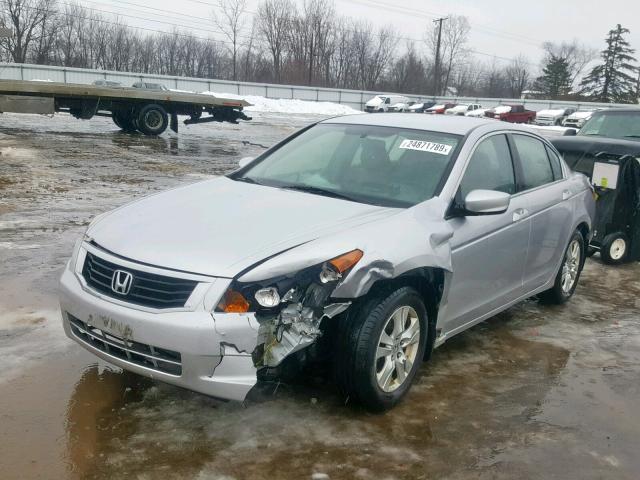 1HGCP26408A011716 - 2008 HONDA ACCORD LXP SILVER photo 2