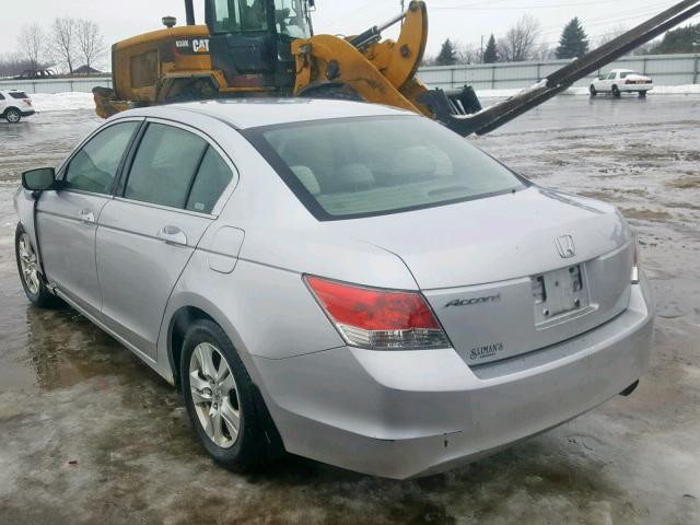 1HGCP26408A011716 - 2008 HONDA ACCORD LXP SILVER photo 3