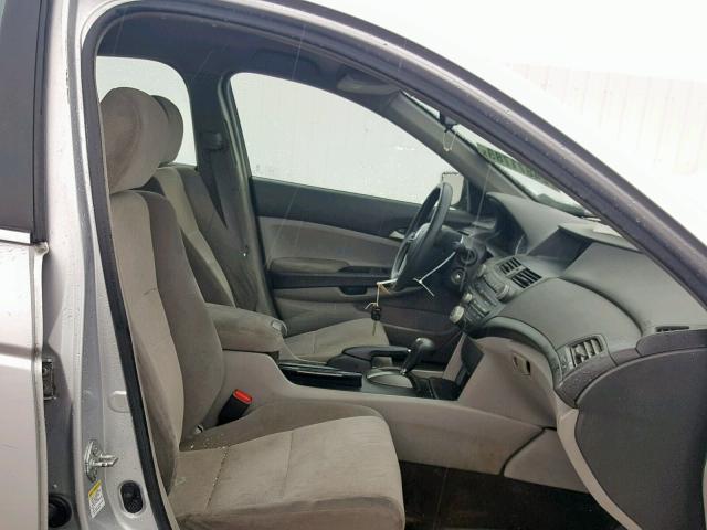 1HGCP26408A011716 - 2008 HONDA ACCORD LXP SILVER photo 5