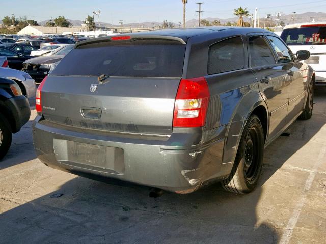 2D4FV47T97H643832 - 2007 DODGE MAGNUM SE GRAY photo 4