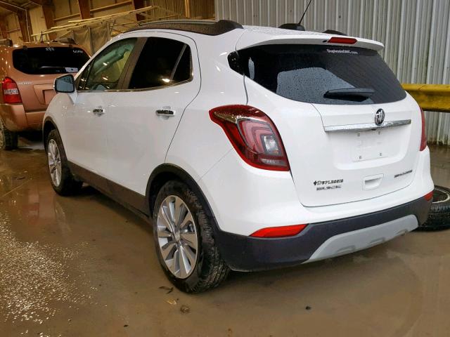 KL4CJASB8JB590012 - 2018 BUICK ENCORE PRE WHITE photo 3