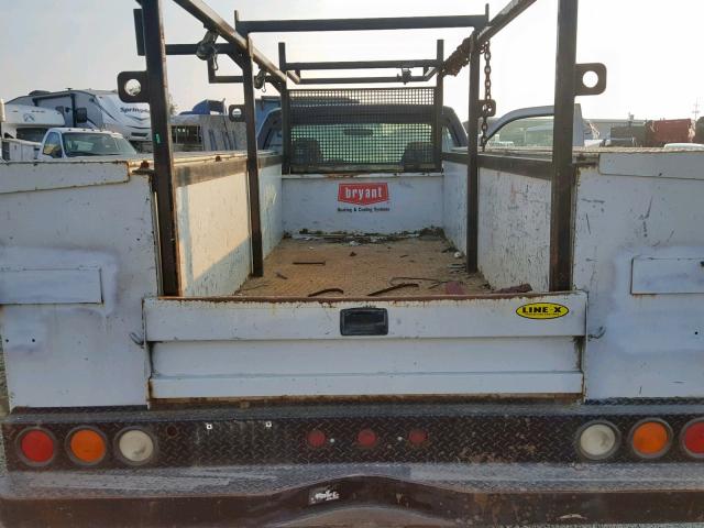 1FDAF56R18ED23618 - 2008 FORD F550 SUPER WHITE photo 6