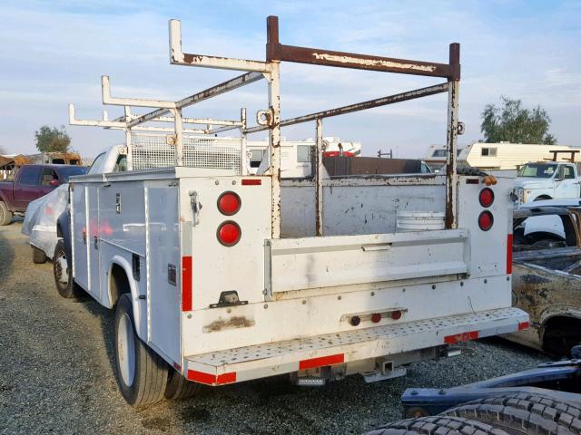 1FDAF56R49EA94479 - 2009 FORD F550 SUPER WHITE photo 3