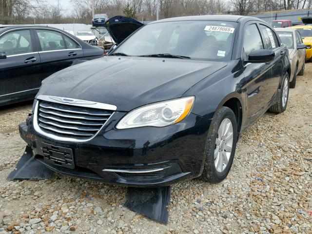 1C3CCBBB8DN669001 - 2013 CHRYSLER 200 TOURIN BLACK photo 2